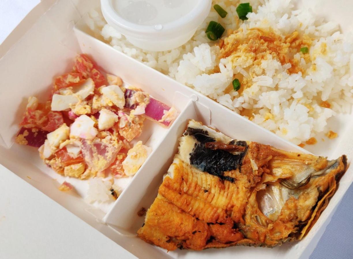 Отель Reddoorz Near Naia Terminal 1 Paranaque City Экстерьер фото