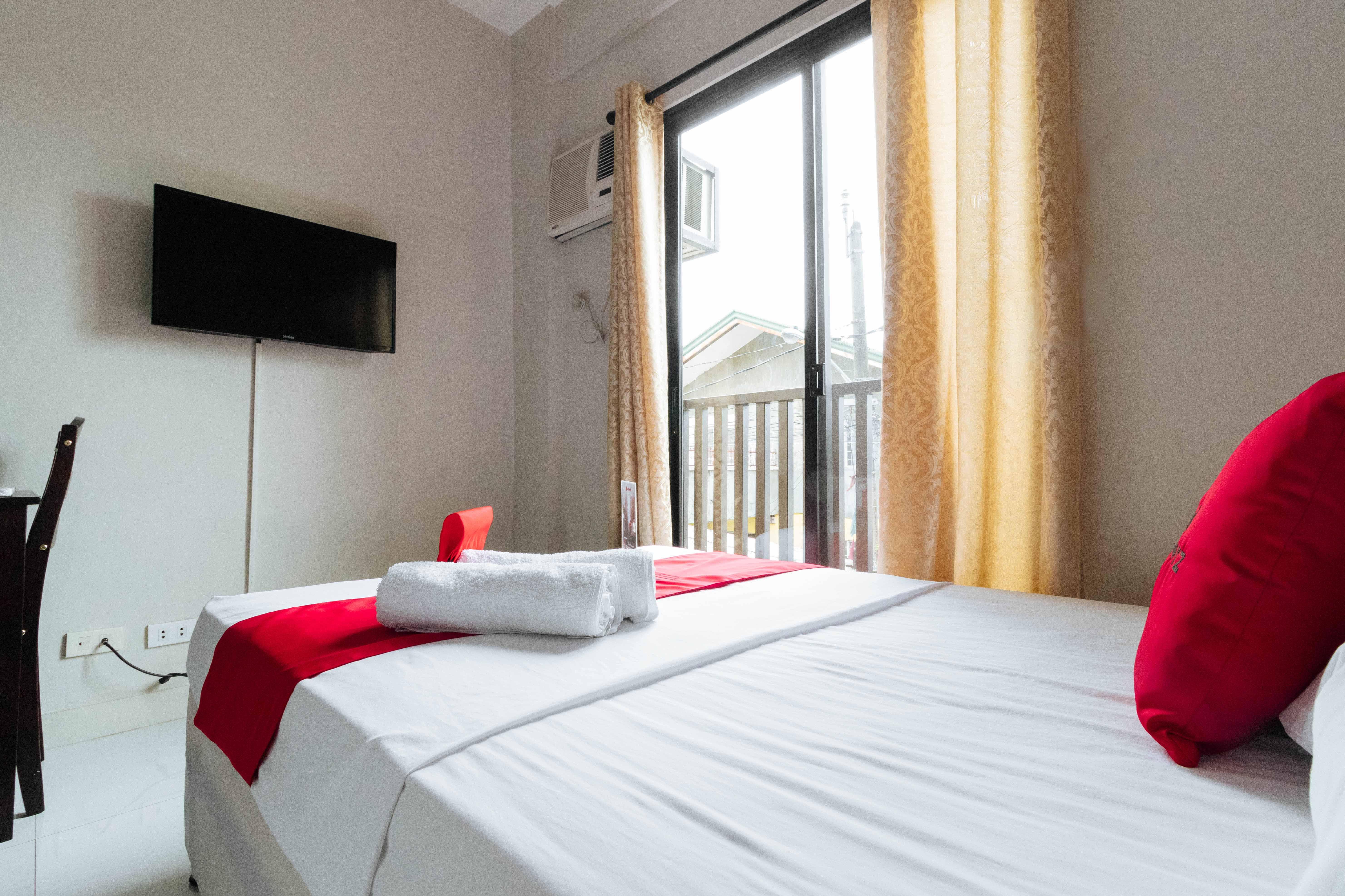 Отель Reddoorz Near Naia Terminal 1 Paranaque City Экстерьер фото